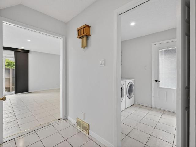 House for rent in Orléans Village - Châteauneuf, Ottawa