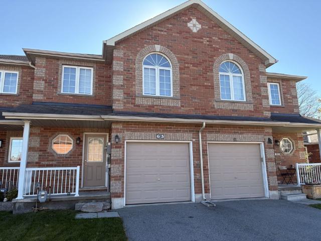 Townhouse for rent in Barrie, Central Ontario