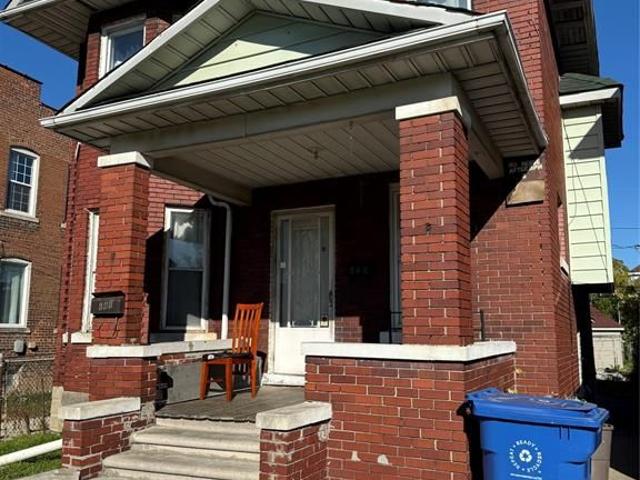 Apartment for rent in Town of Essex, Southwestern Ontario