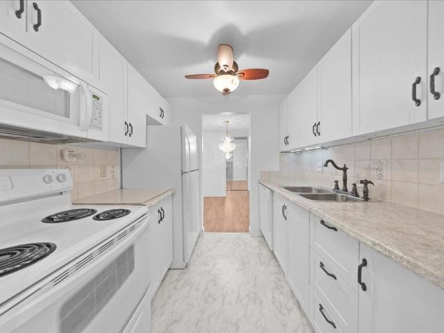Apartment for rent in Mulhurst Bay, Ontario