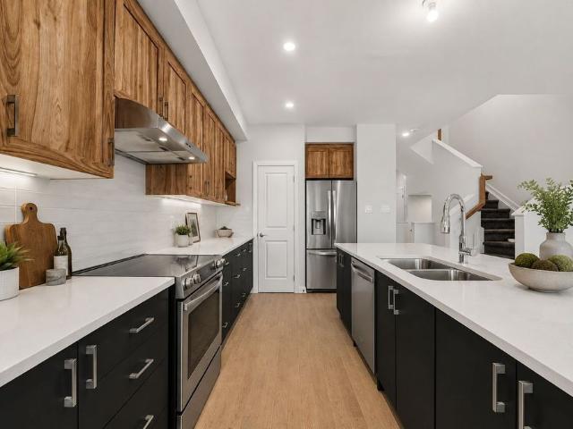 Townhouse for rent in Mulhurst Bay, Ontario