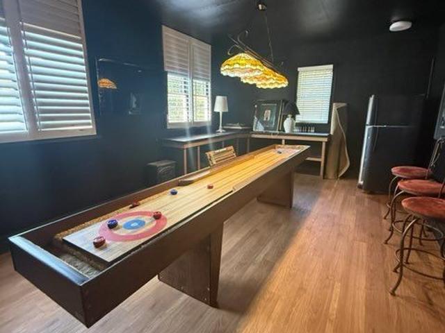Apartment for rent in Brights Grove, Ontario