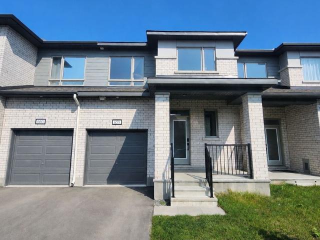 Townhouse for rent in Mulhurst Bay, Ontario