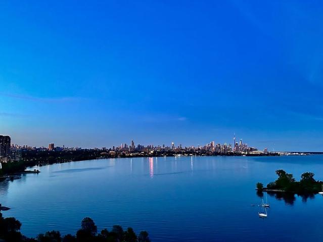 Apartment for rent in Etobicoke—Lakeshore, Toronto