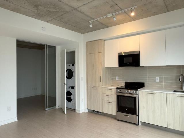 Apartment for rent in Toronto Centre, Toronto