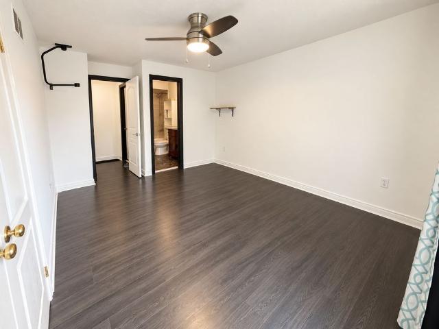 Townhouse for rent in Georgina, Ontario