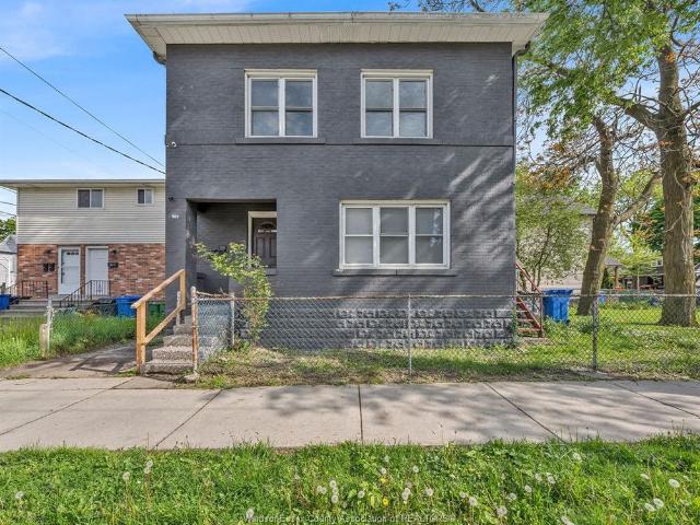 Apartment for rent in Lakeshore, Ontario