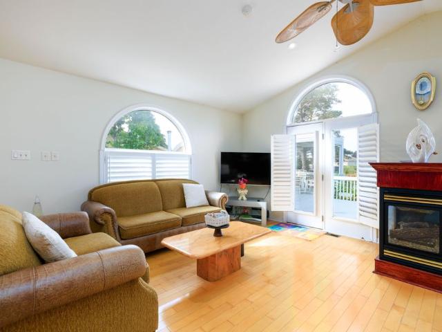 House for rent in Golden Horseshoe, Ontario