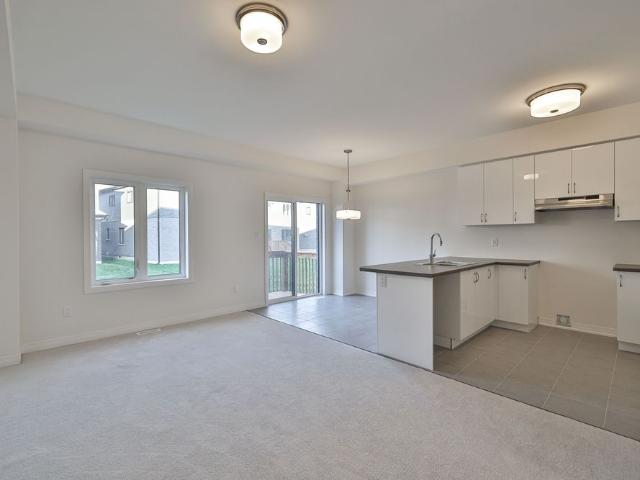 Townhouse for rent in Brant, Ontario