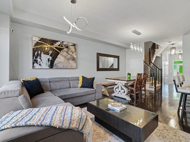 Townhouse for rent in Mulhurst Bay, Ontario