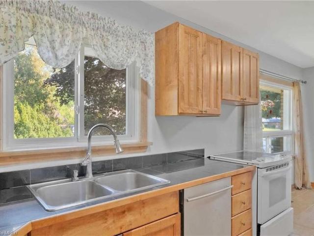House for rent in Burlington, Ontario