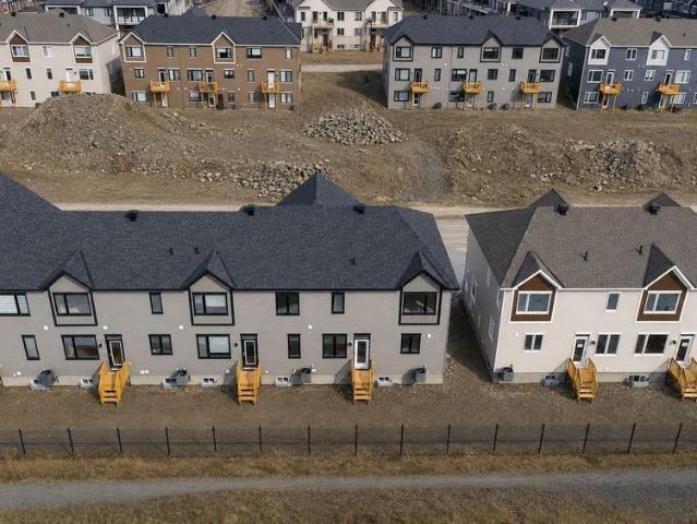 Townhouse for rent in Mulhurst Bay, Ontario