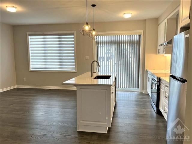 Townhouse for rent in Connections in Kanata, Ottawa
