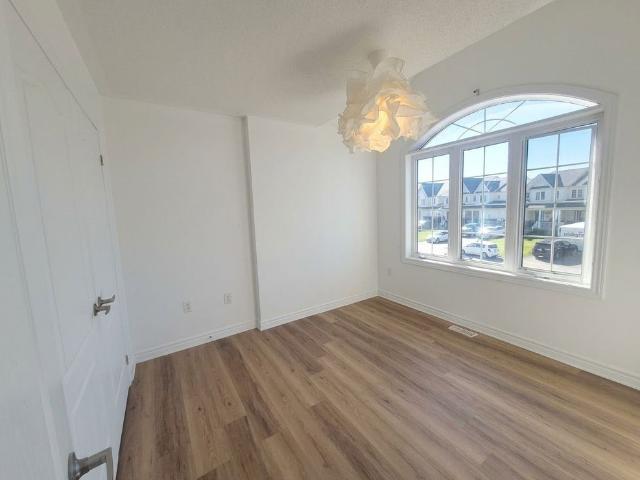 Apartment for rent in Pine River, Essa