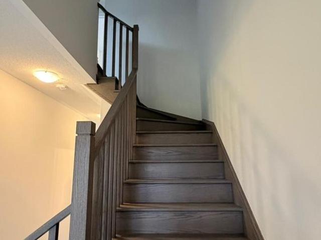 Townhouse for rent in Kawartha Lakes, Central Ontario