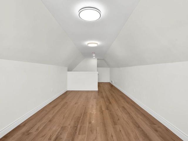 Apartment for rent in Ancaster, Ontario