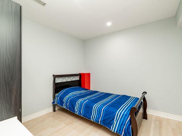 Apartment for rent in York, Ontario