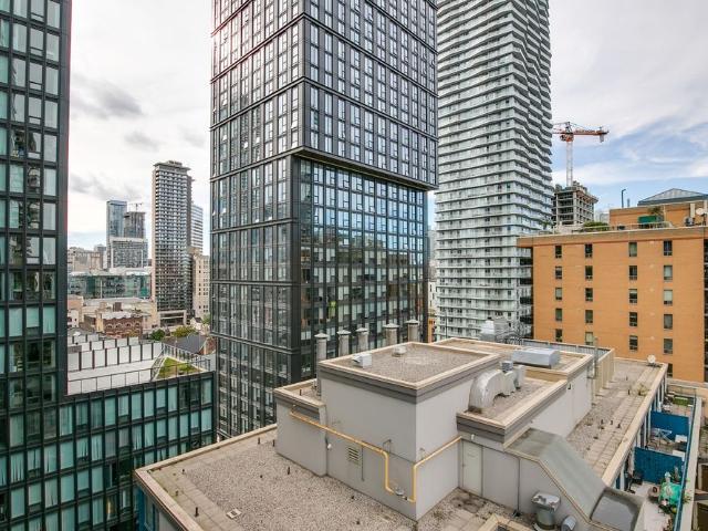 Apartment for rent in Toronto Centre, Toronto