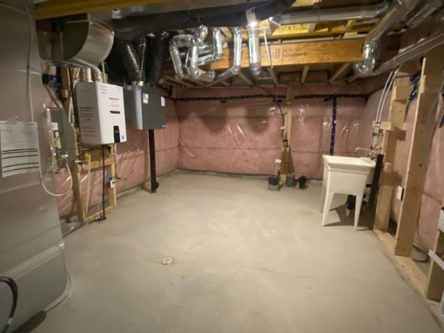 Townhouse for rent in Mulhurst Bay, Ontario