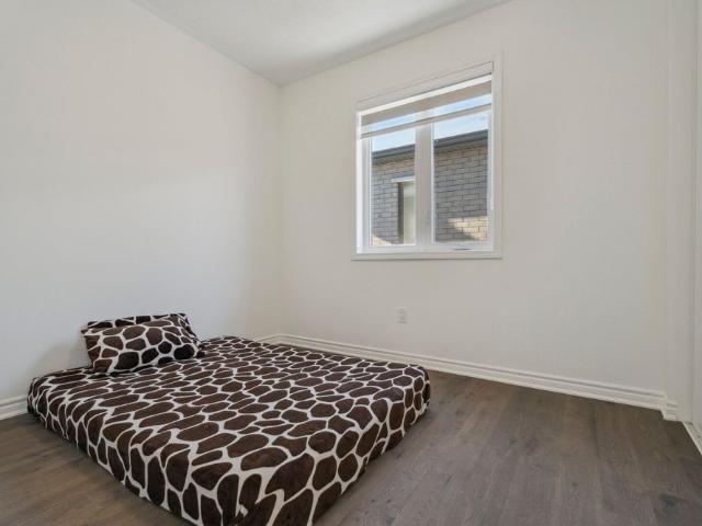 House for rent in Innisfil, Central Ontario