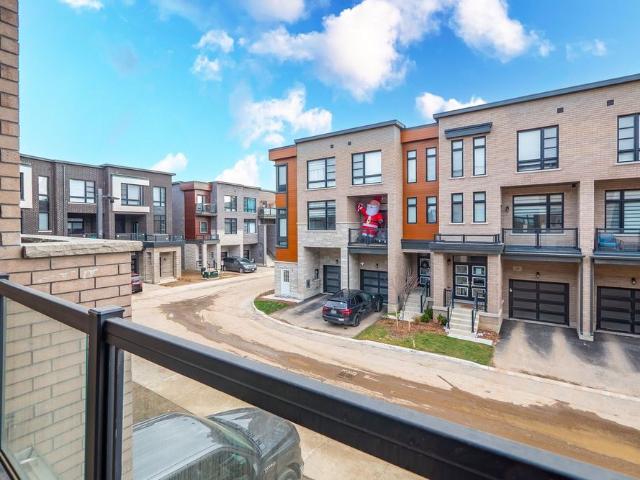 Townhouse for rent in Elder Station, Vaughan