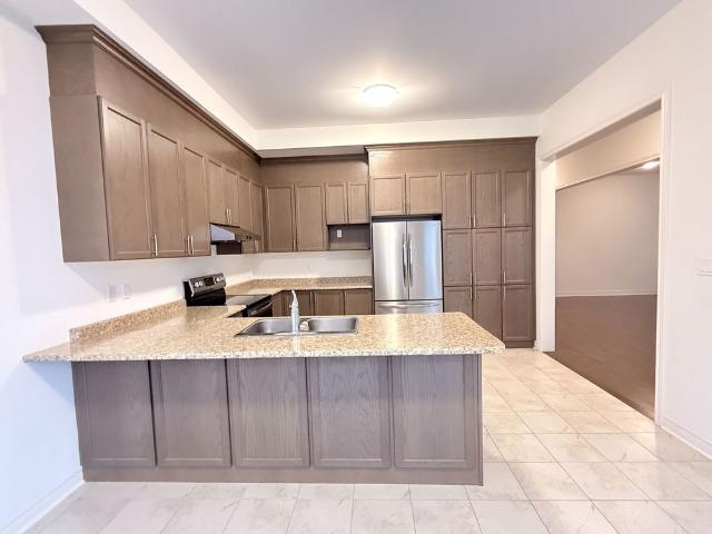 House for rent in Bradford West Gwillimbury, Ontario