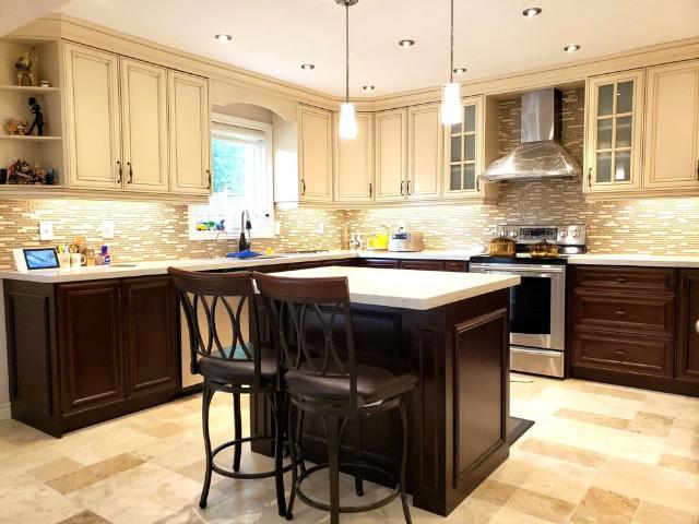 House for rent in Richmond Hill, Golden Horseshoe