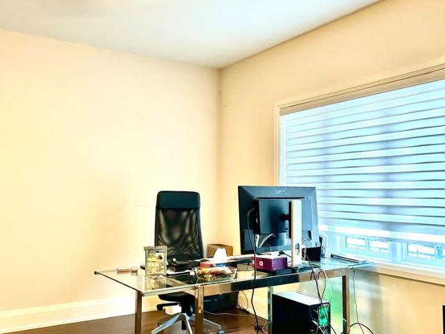 Apartment for rent in York, Ontario