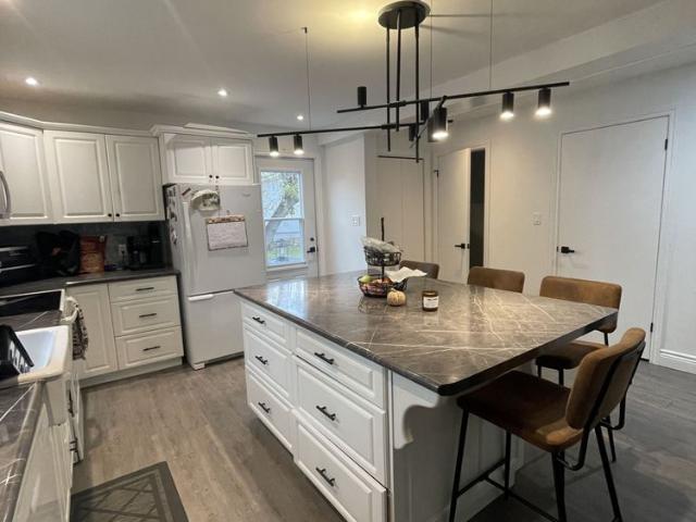 House for rent in Elmvale, Springwater