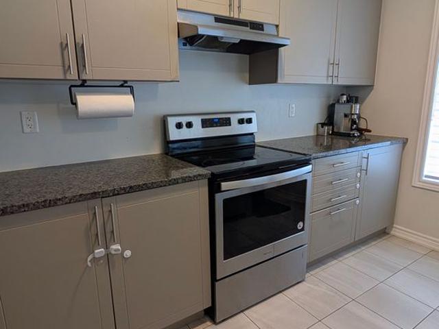 Townhouse for rent in Durham, Ontario
