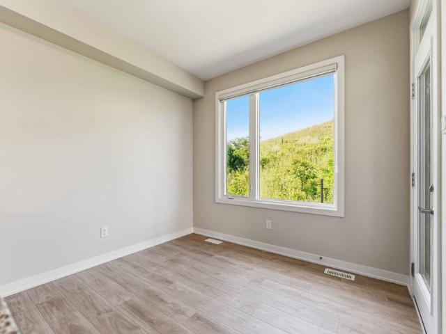 Townhouse for rent in Barrhaven West, Ottawa