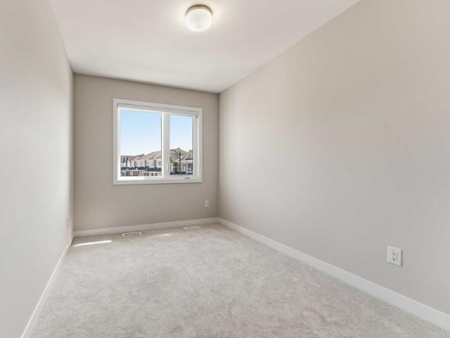 Townhouse for rent in Barrhaven West, Ottawa