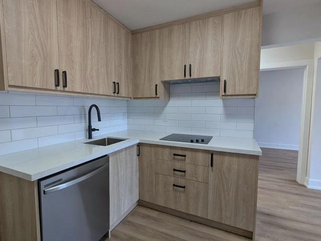 Apartment for rent in Etobicoke—Lakeshore, Toronto