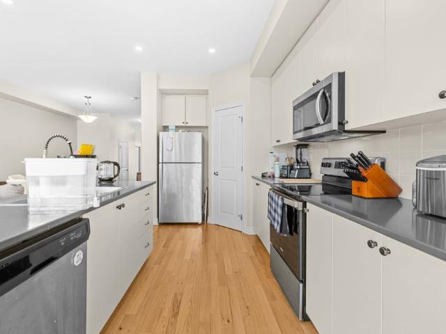Townhouse for rent in Russell, Ontario