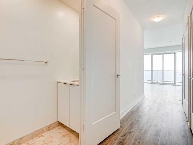 Apartment for rent in Etobicoke—Lakeshore, Toronto