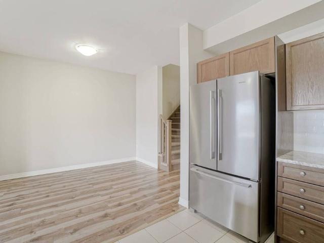 Townhouse for rent in Ancaster, Ontario