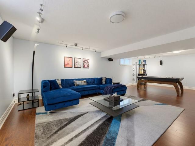 Apartment for rent in Pioneer Tower West, Kitchener