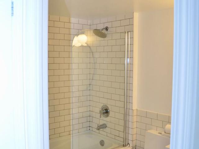 Apartment for rent in High Park North, Toronto
