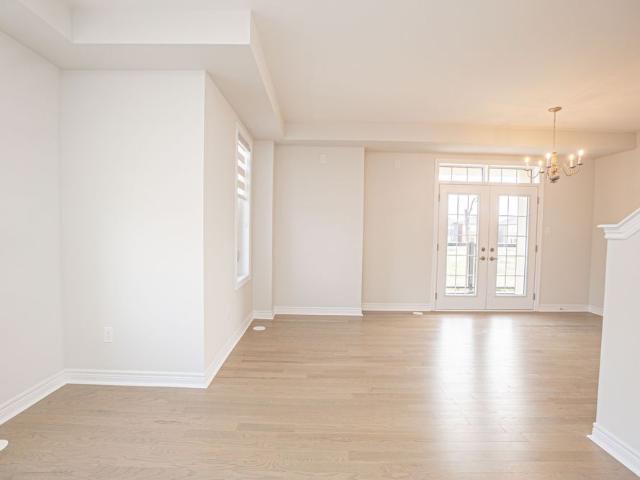 Townhouse for rent in Georgina, Ontario