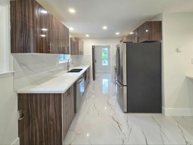 House for rent in Pickering, Golden Horseshoe