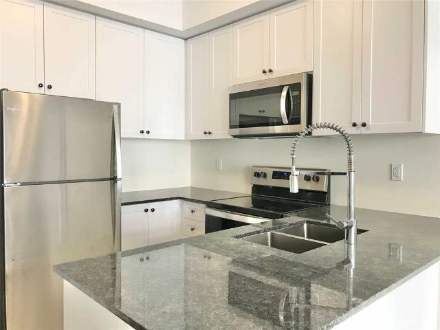 Apartment for rent in Eglinton—Lawrence, Toronto