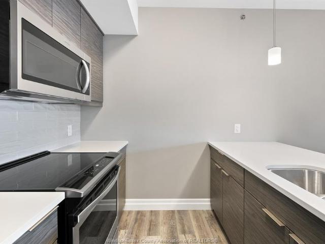 Apartment for rent in Lakeshore, Southwestern Ontario