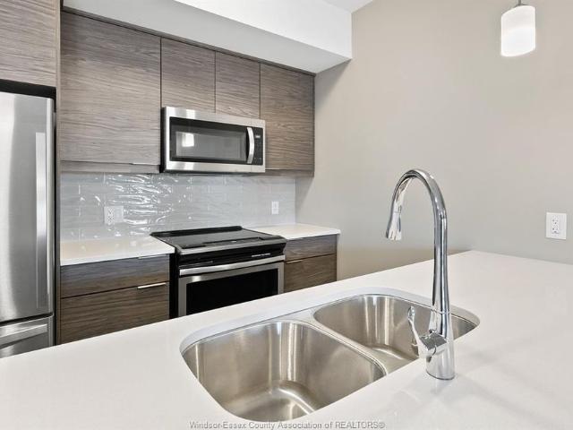 Apartment for rent in Lakeshore, Southwestern Ontario