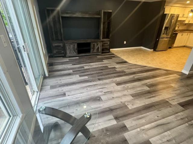 Townhouse for rent in Laurentian West, Kitchener