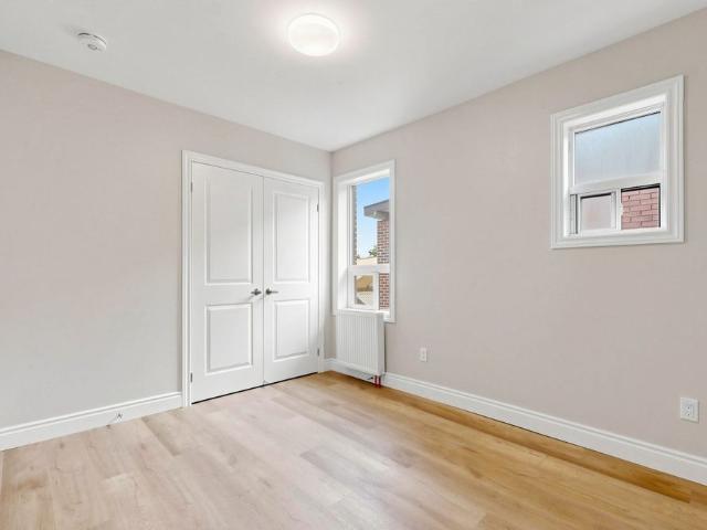Apartment for rent in Gibson, Hamilton