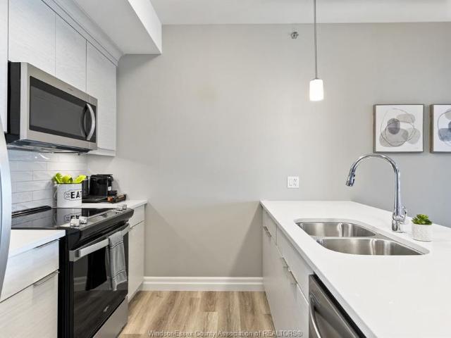 Apartment for rent in Lakeshore, Southwestern Ontario