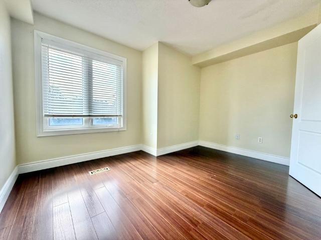 Apartment for rent in Vaughan, Golden Horseshoe
