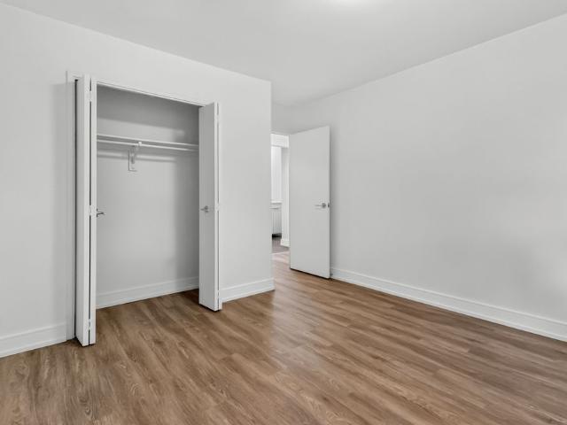 Apartment for rent in Westmount, London