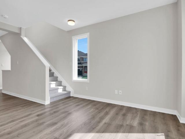 Townhouse for rent in Mulhurst Bay, Ontario