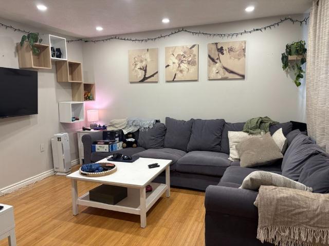 House for rent in Parkview West, Hamilton